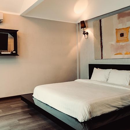 Oliving Serviced Residence Hanoi Esterno foto