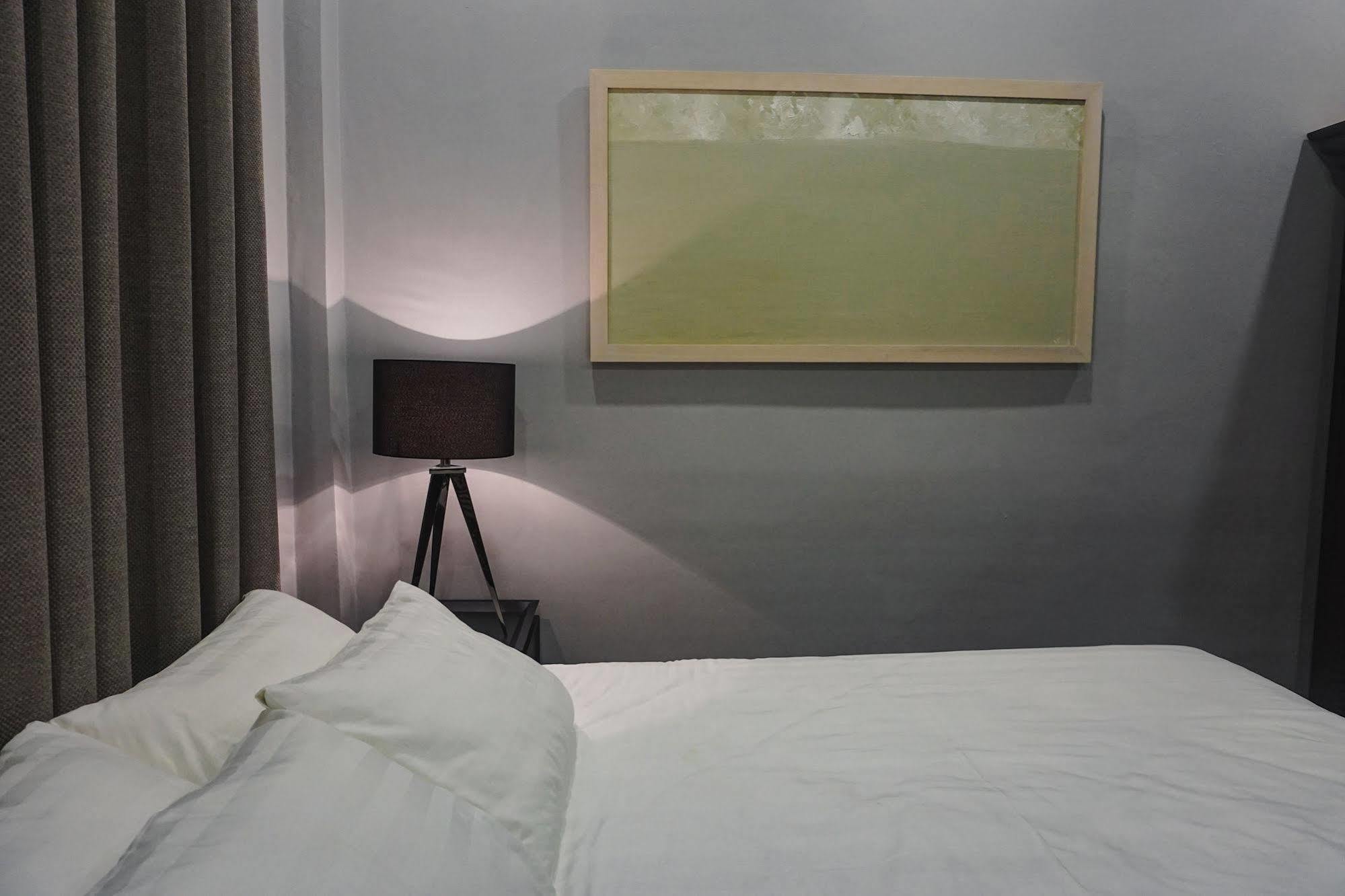 Oliving Serviced Residence Hanoi Esterno foto
